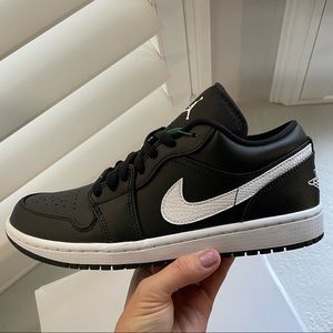 Womens Air Jordan 1 Low